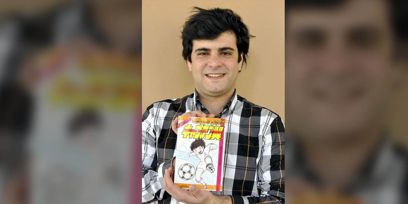 Kassoumah Mhd Obada translating Captain Tsubasa manga into Arabic